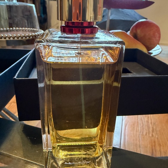 Marc-Antoine Barrois Tilia Gold Bottle - Picture 3 of 6